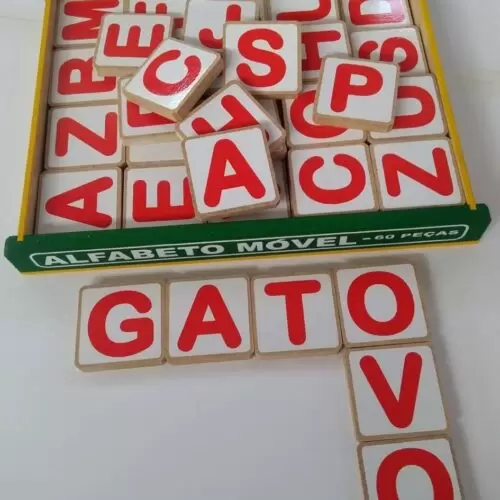 Alfabeto Móvel 60 Peças